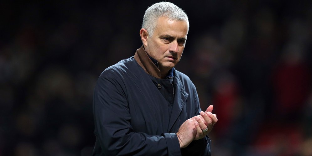 Hasil gambar untuk foto jose mourinho